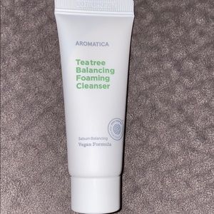 Brand new tea tree balancing formula